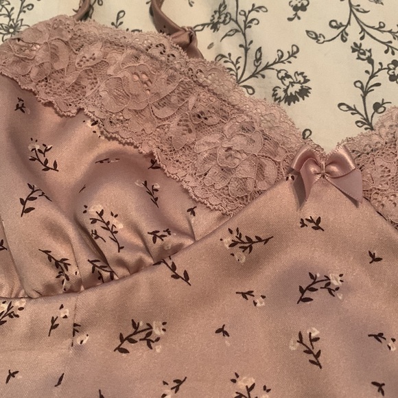 Garage bustier top, worn only a few times. Bought it too small for my chest. - Picture 2 of 5